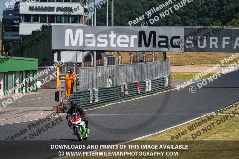 enduro digital images;event digital images;eventdigitalimages;mallory park;mallory park photographs;mallory park trackday;mallory park trackday photographs;no limits trackdays;peter wileman photography;racing digital images;trackday digital images;trackday photos